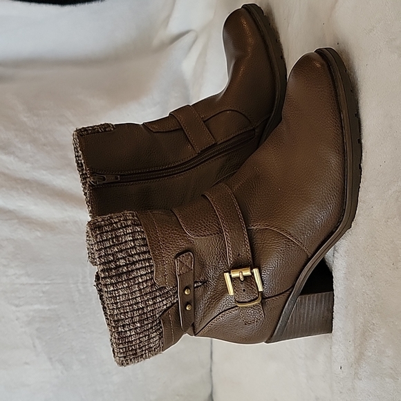 baretraps brown boots